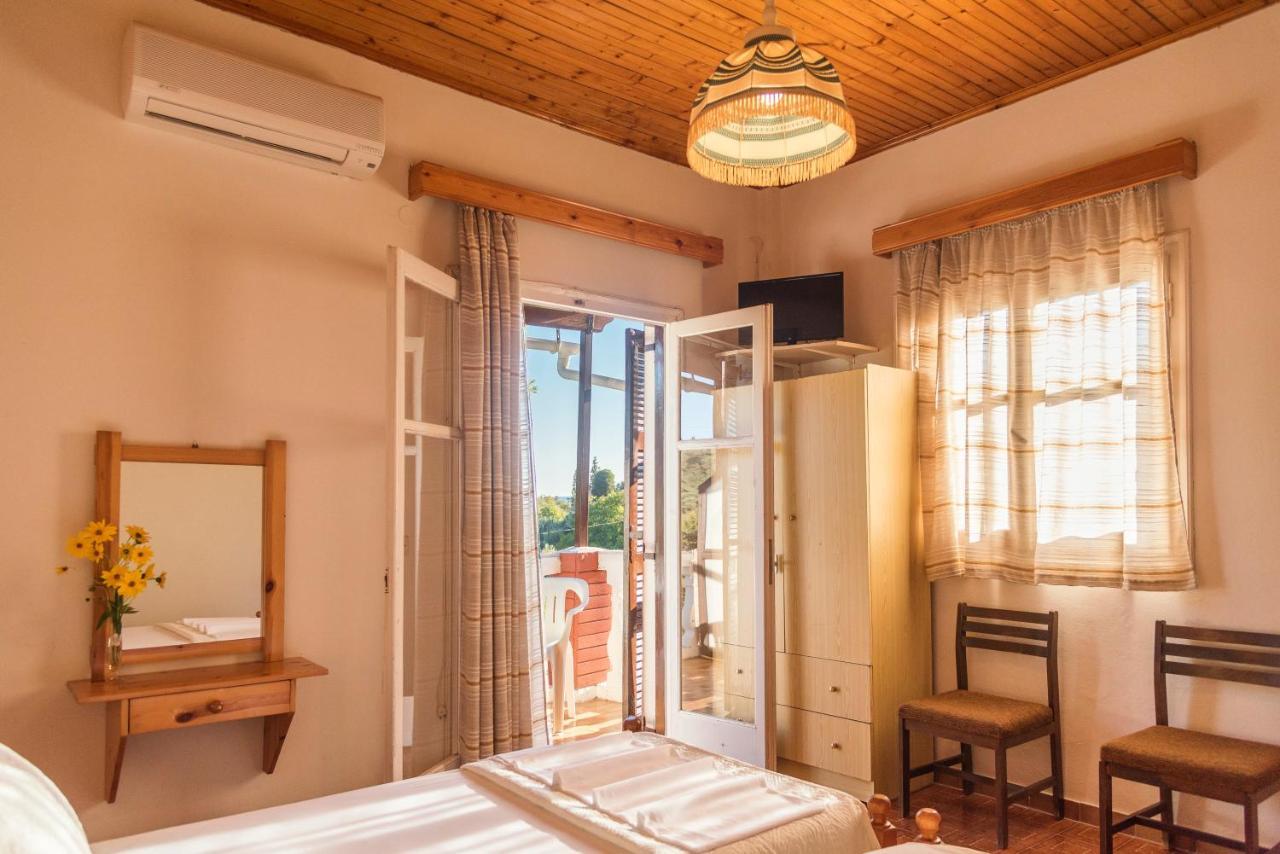 Corfu Country House Vitaládes エクステリア 写真