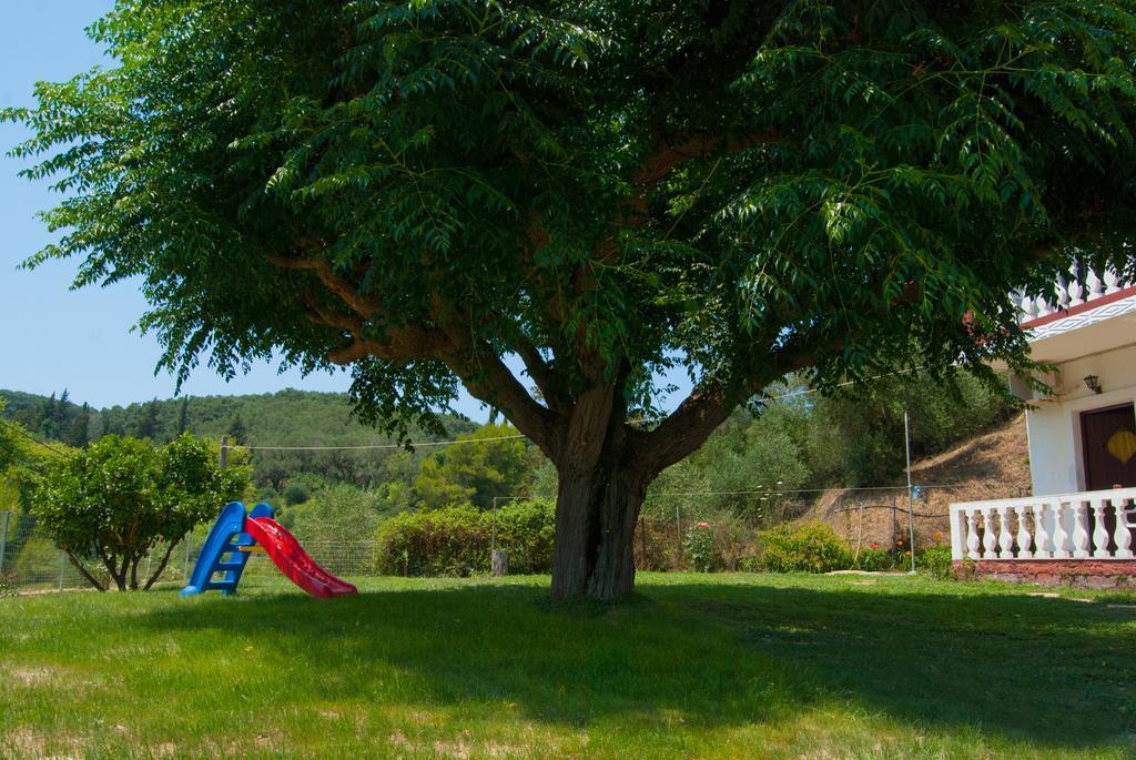 Corfu Country House Vitaládes エクステリア 写真