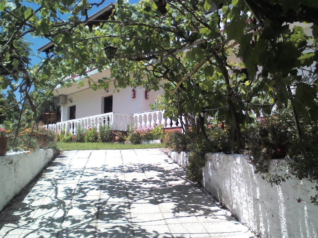 Corfu Country House Vitaládes エクステリア 写真